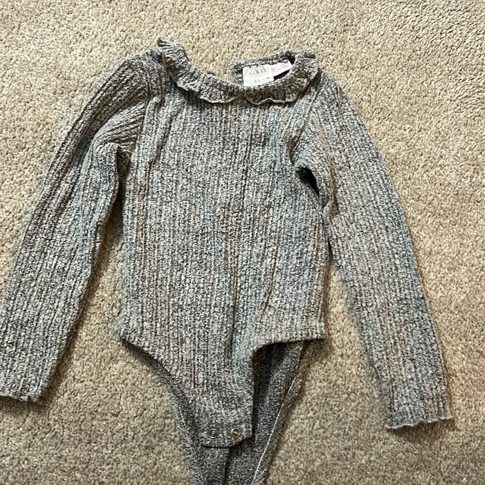 Zara toddler body suit worn once!